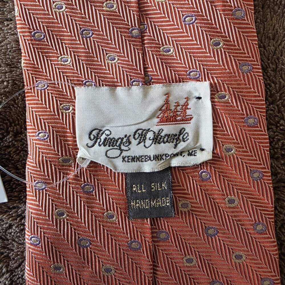 Kings Wharfe Vintage Silk Tie USA Made Coral Pink Herringbone Preppy Geometric - Picture 14 of 16